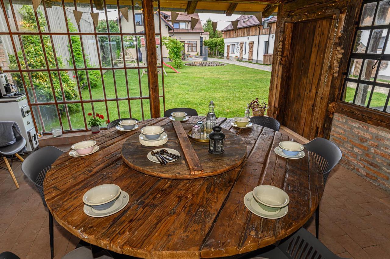 The Good House - Harman Bed & Breakfast Bagian luar foto