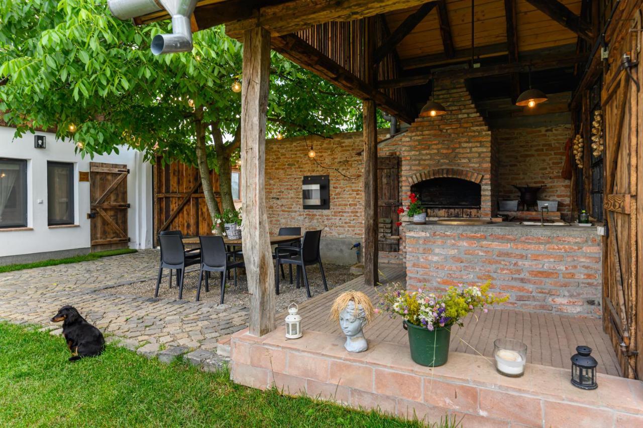 The Good House - Harman Bed & Breakfast Bagian luar foto