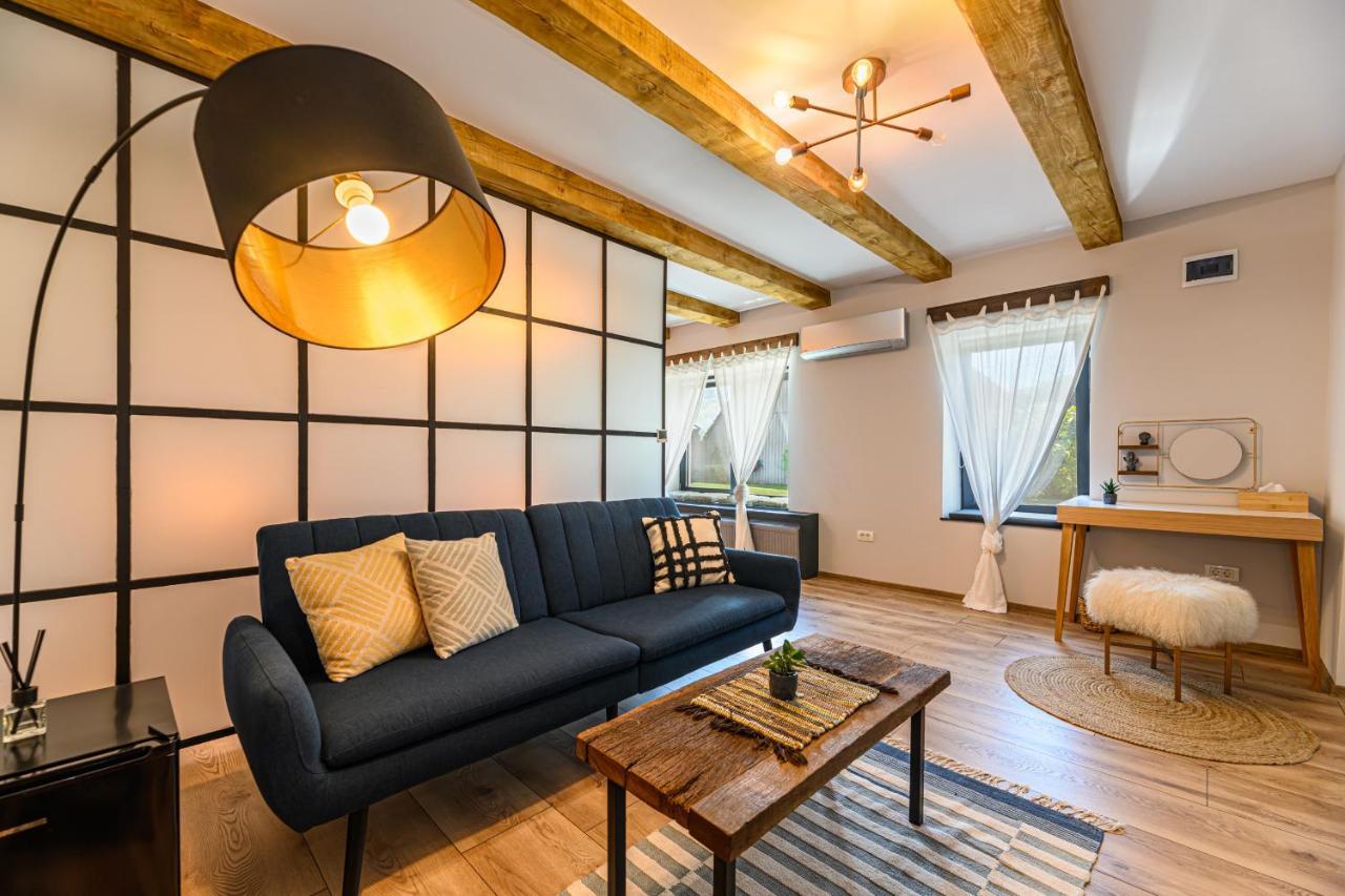 The Good House - Harman Bed & Breakfast Bagian luar foto