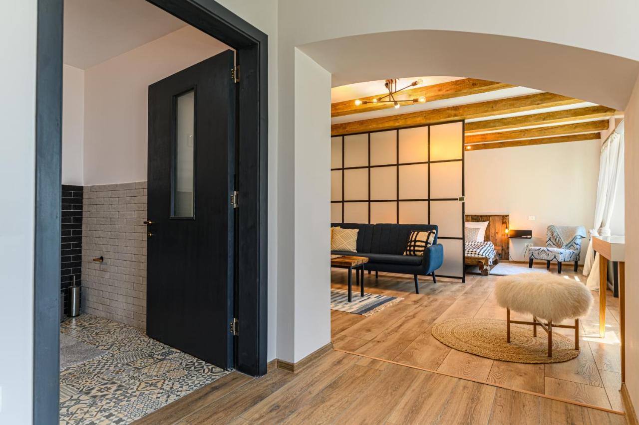 The Good House - Harman Bed & Breakfast Bagian luar foto