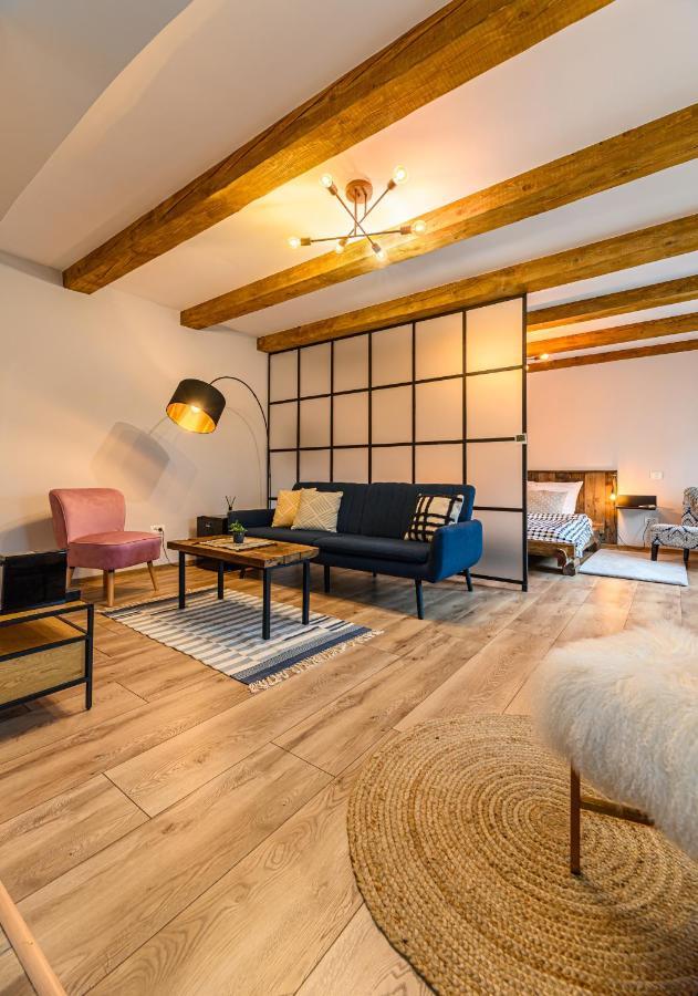 The Good House - Harman Bed & Breakfast Bagian luar foto