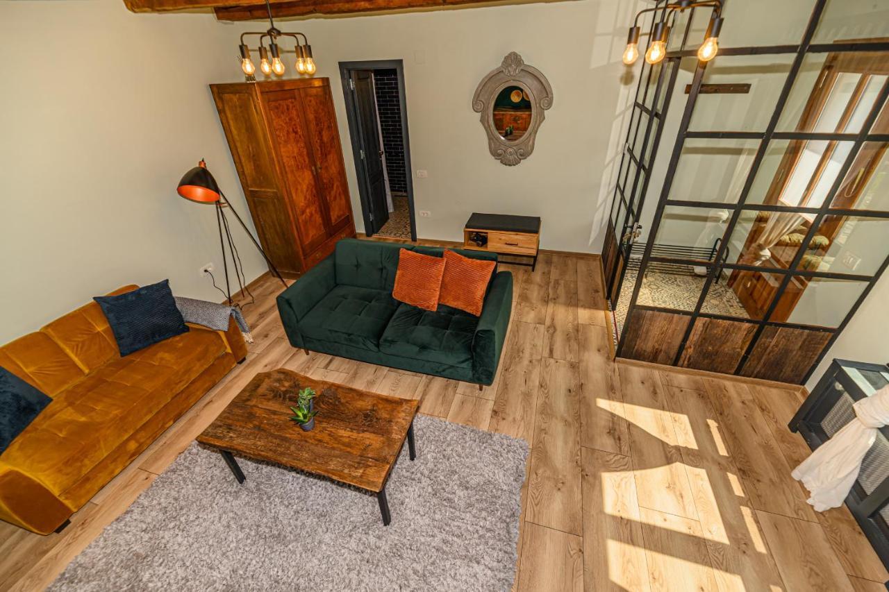 The Good House - Harman Bed & Breakfast Bagian luar foto