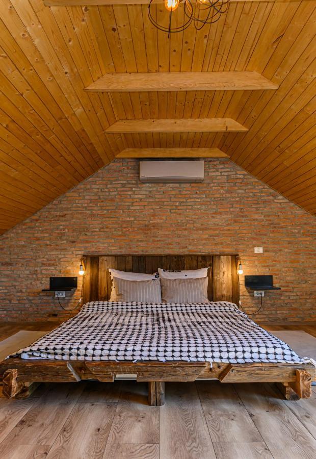 The Good House - Harman Bed & Breakfast Bagian luar foto